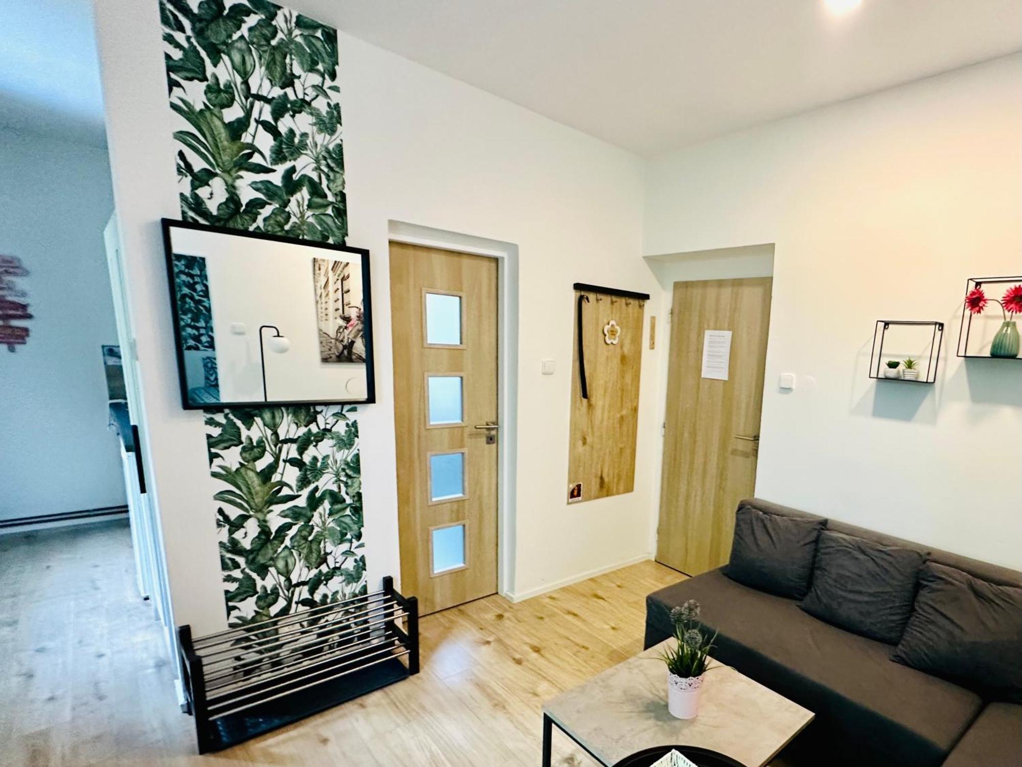 Apartmany Luxor Česká Lípa エクステリア 写真